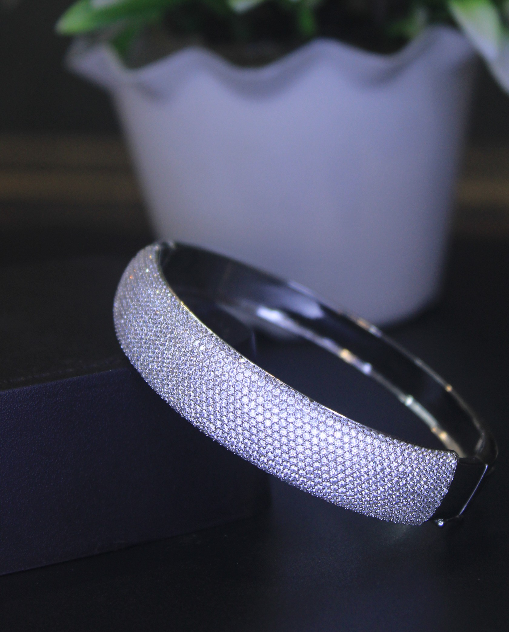 Luxury Micro-Pavé Crystal Bangle Bracelet – Elegant Silver Finish 4